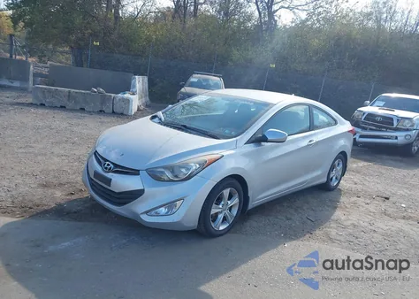 2013 Hyundai Elantra Gs z USA, uszkodzony, nr VIN KMHDH6AEXDU013307